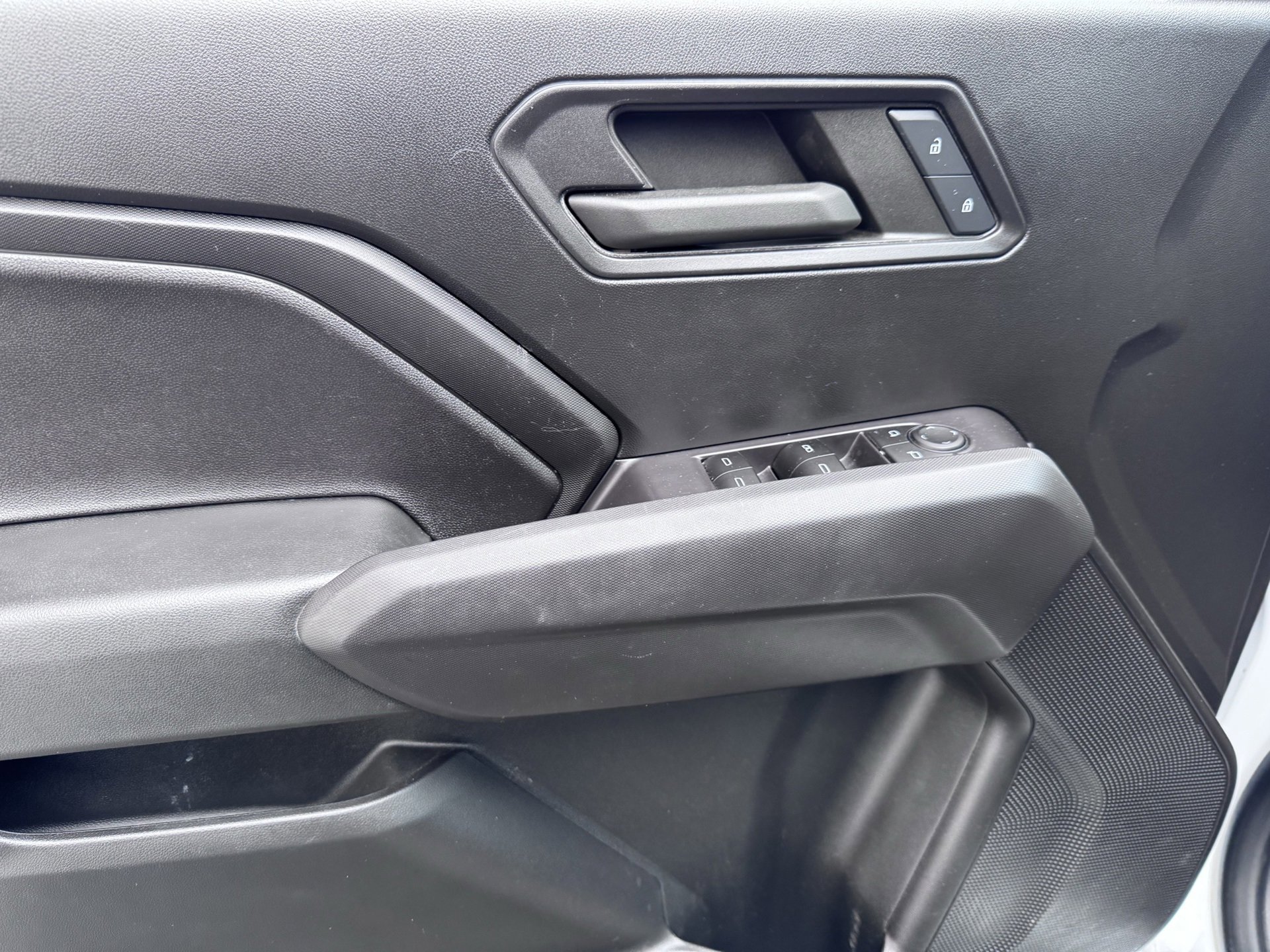 Used 2023 Chevrolet Colorado Trail Boss w/ Advanced Trailering Package image 18