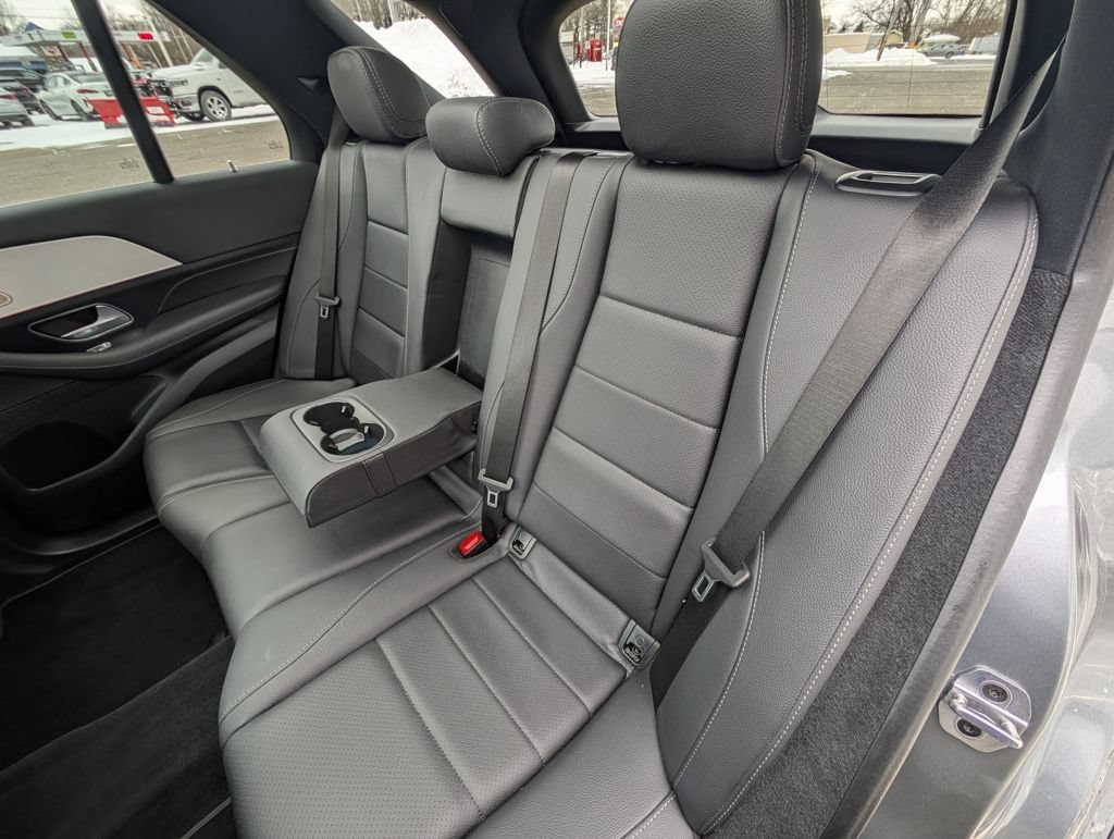 Used 2025 Mercedes-Benz GLE 350 4MATIC image 22