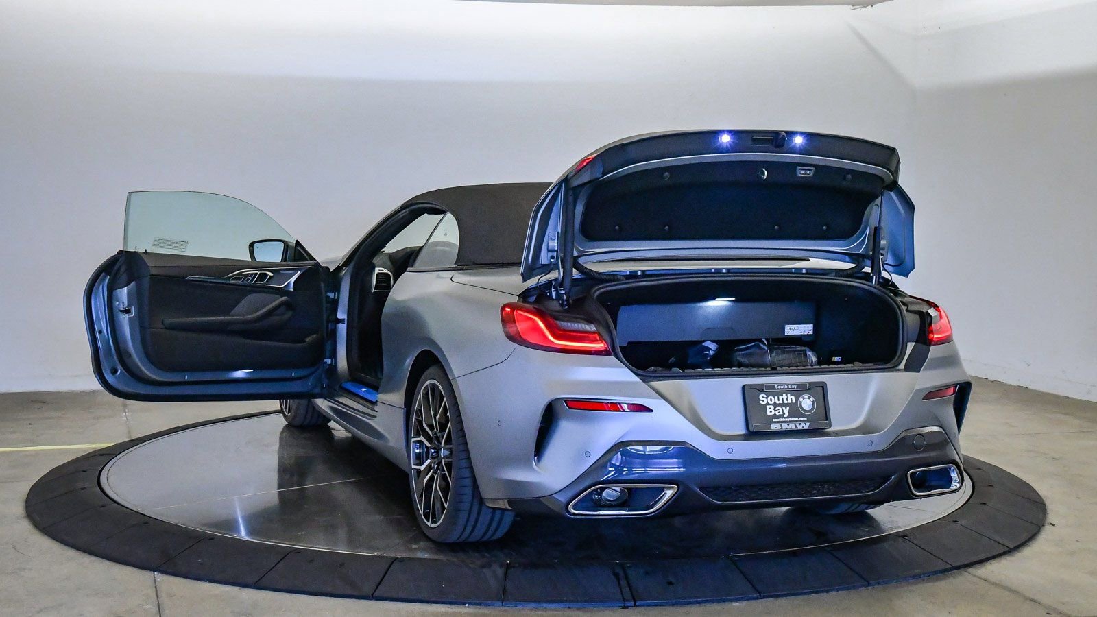 New 2026 BMW 840i Convertible RWD image 28