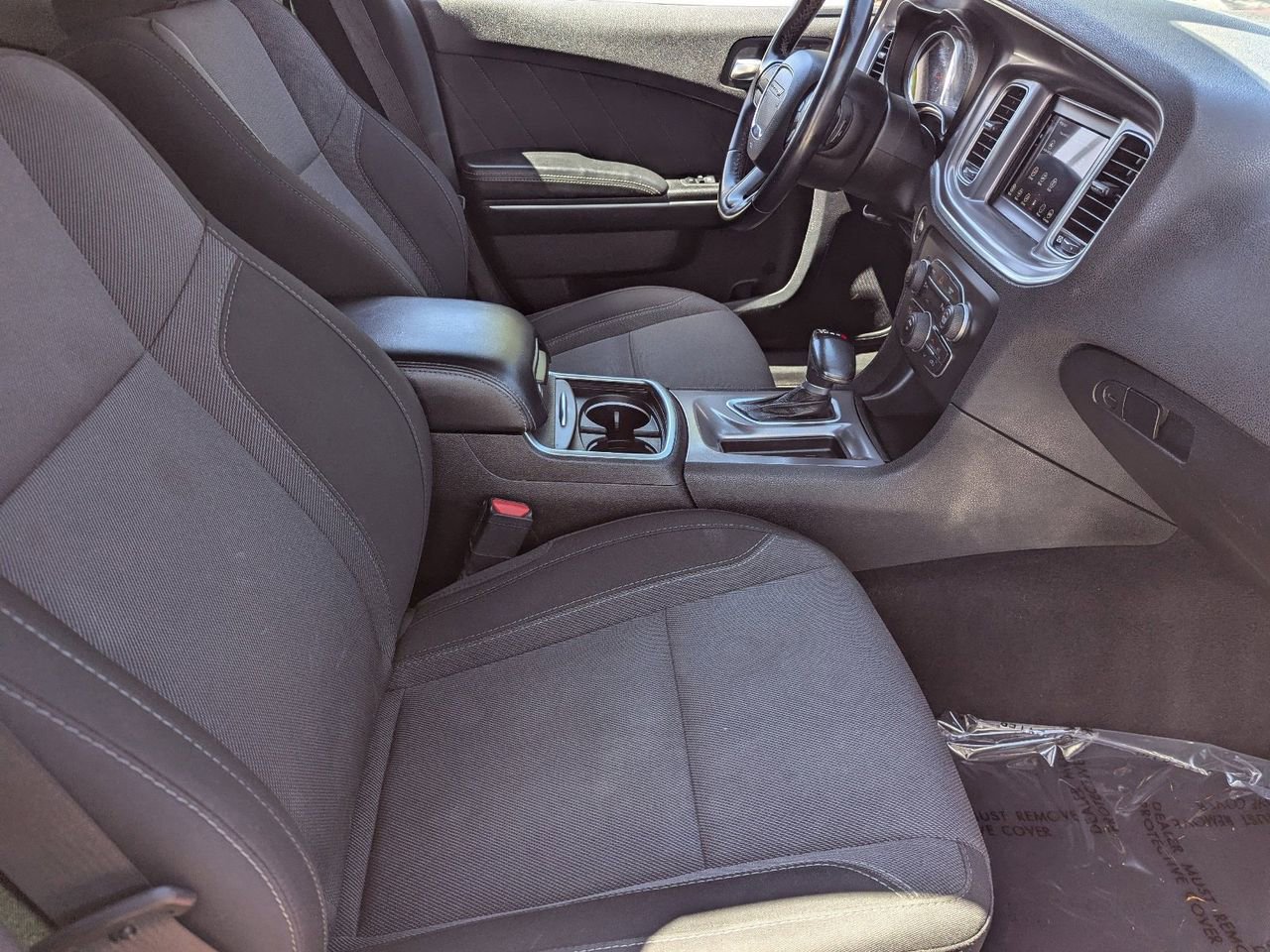Used 2022 Dodge Charger SXT RWD image 9