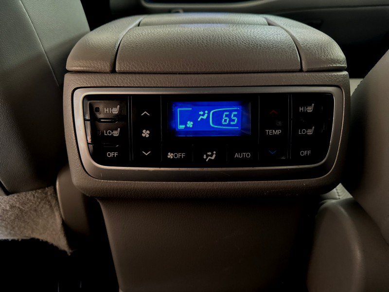 Used 2016 Toyota Highlander Limited Platinum AWD/4WD image 29