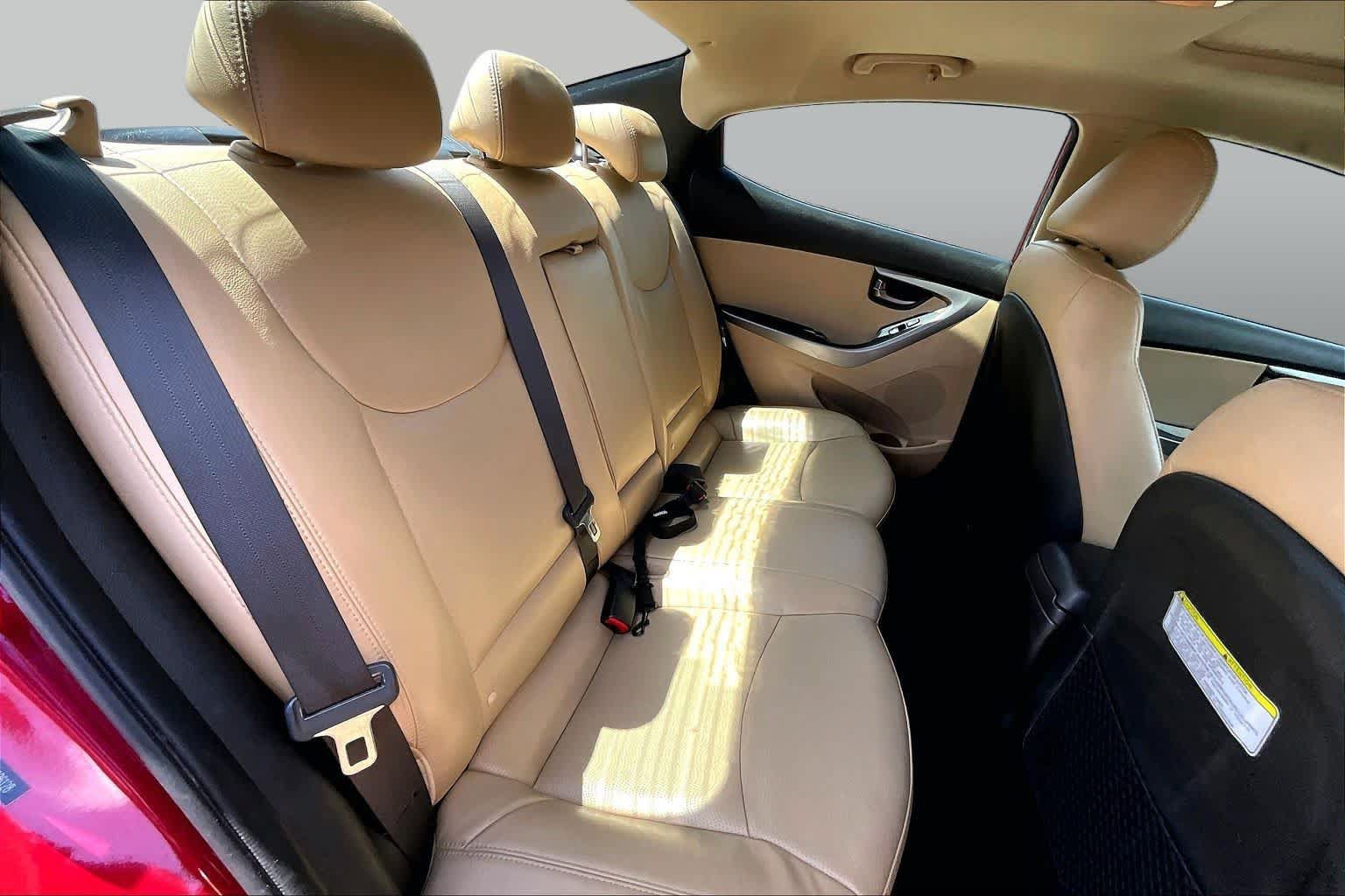 Used 2013 Hyundai Elantra Limited w/ Technology Pkg FWD image 20