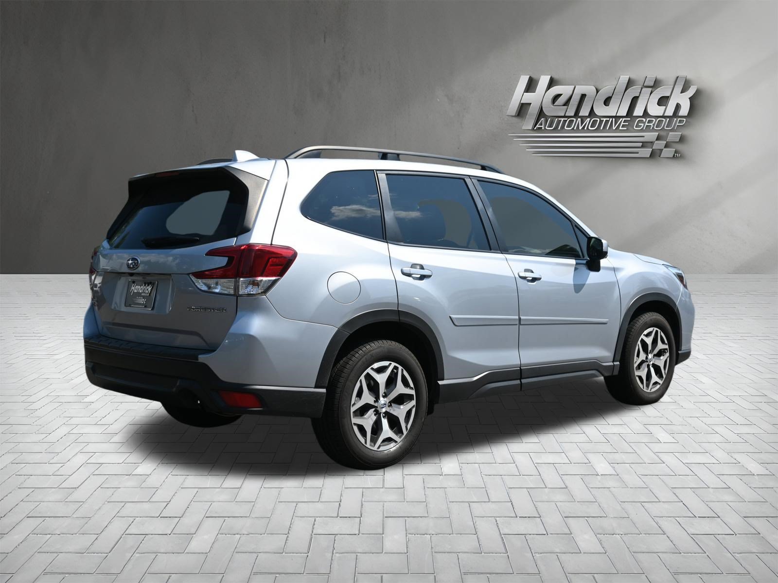 Used 2021 Subaru Forester Premium w/ Popular Package #1 AWD/4WD image 9