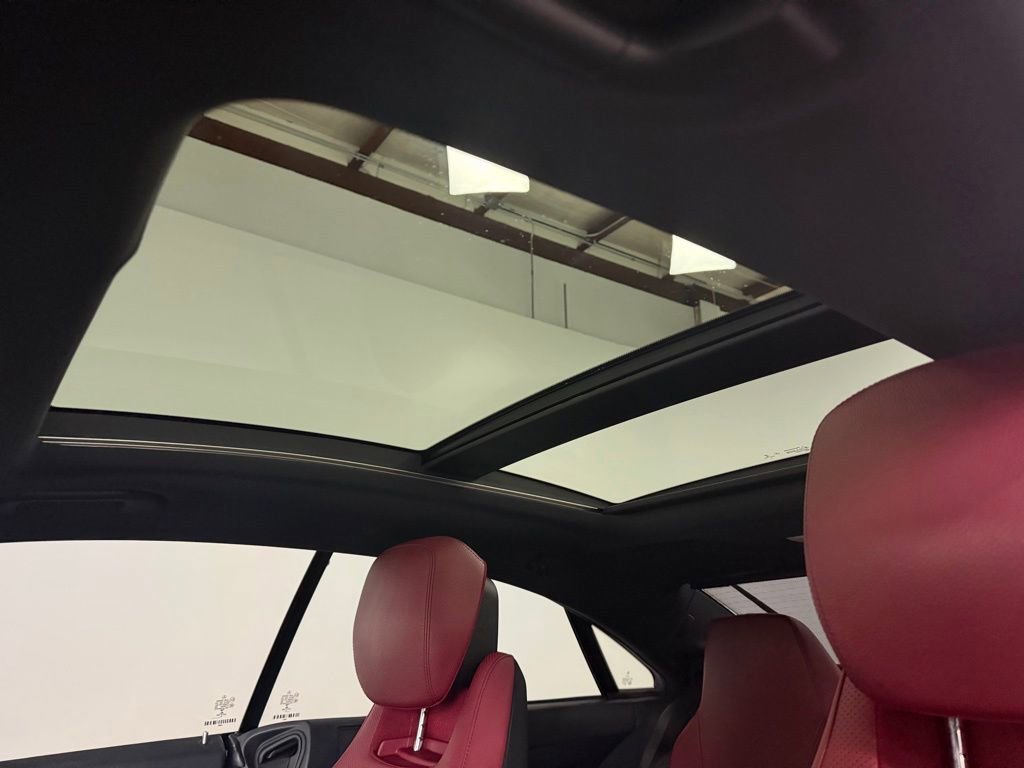 Used 2016 Mercedes-Benz E 400 4MATIC Coupe image 25