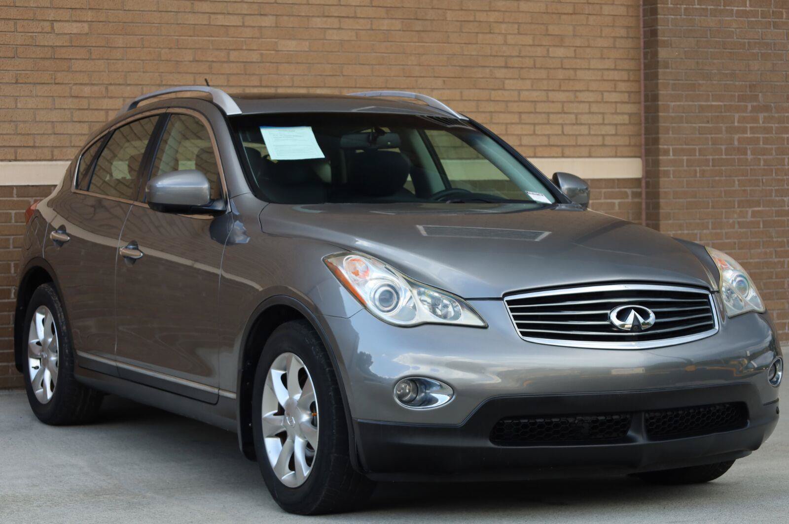 Used 2010 INFINITI EX35 Journey RWD image 7