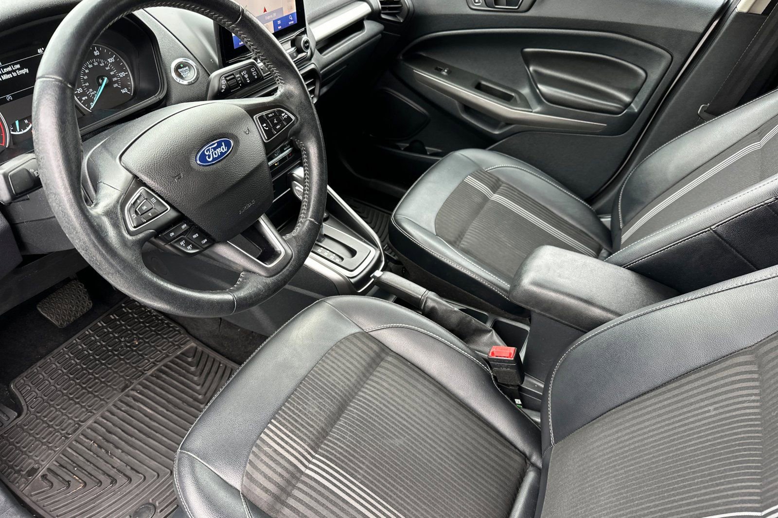 Used 2020 Ford EcoSport SES image 9