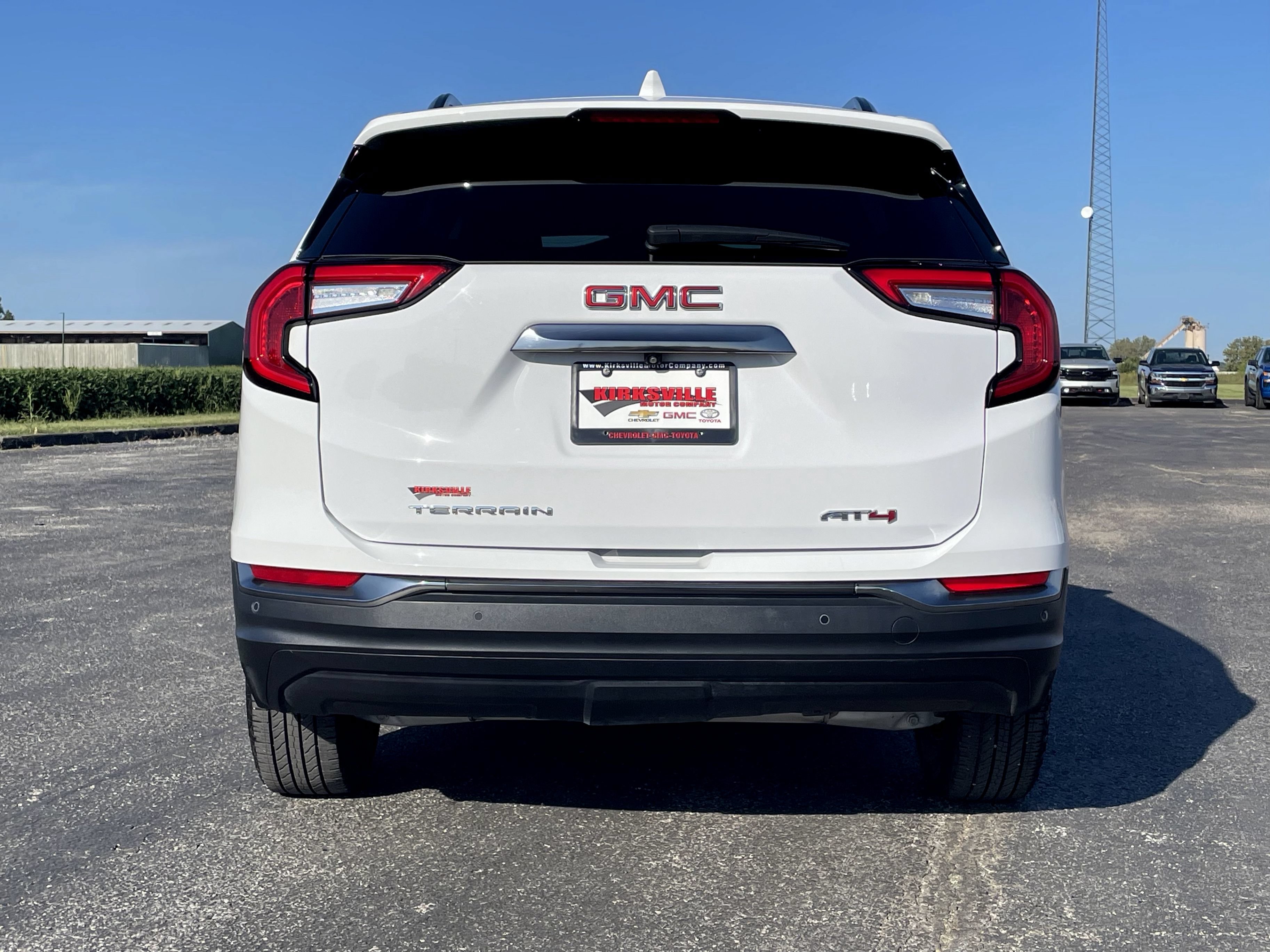 Certified 2024 GMC Terrain AT4 w/ Infotainment Package II AWD/4WD image 5