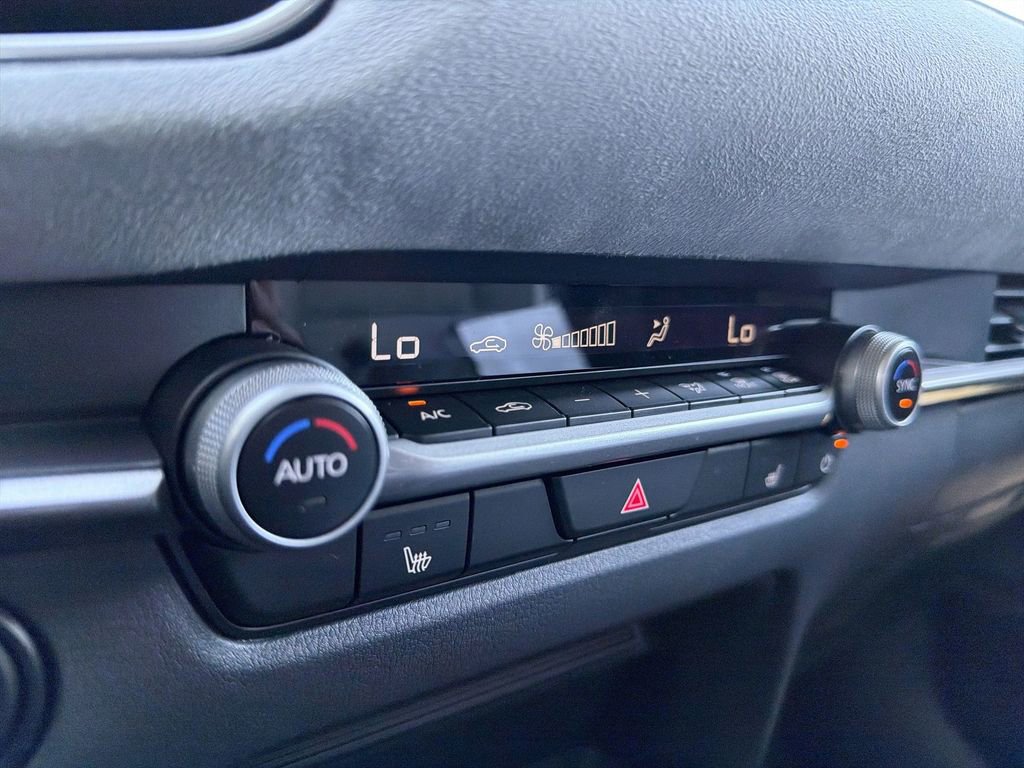 Used 2026 MAZDA CX-30 Aire Edition image 19