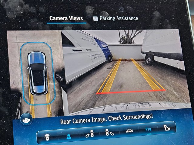 Used 2023 Mercedes-Benz GLC 300 image 11