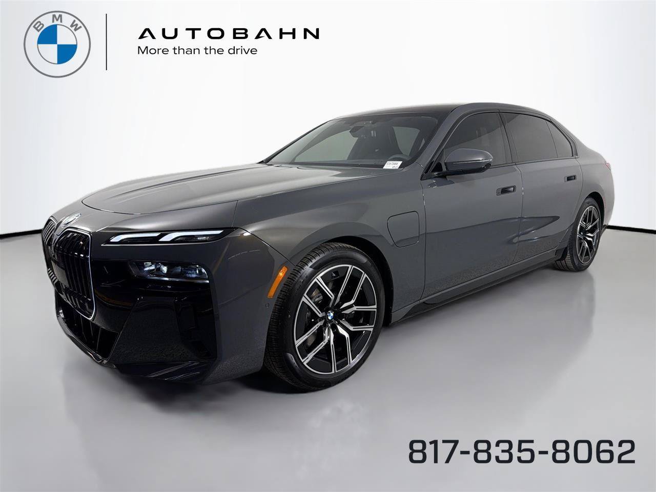 New 2026 BMW 750e xDrive AWD/4WD image 1