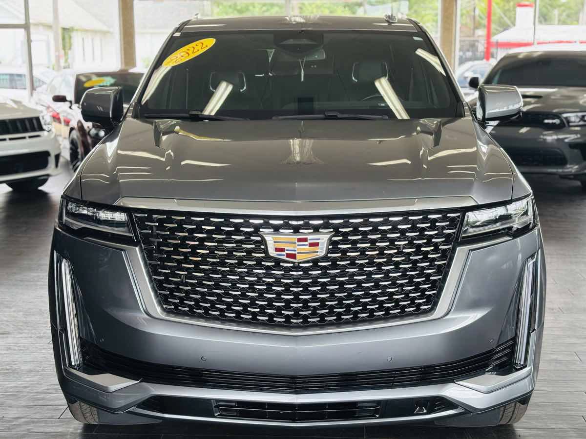 Used 2022 Cadillac Escalade Luxury AWD/4WD image 17