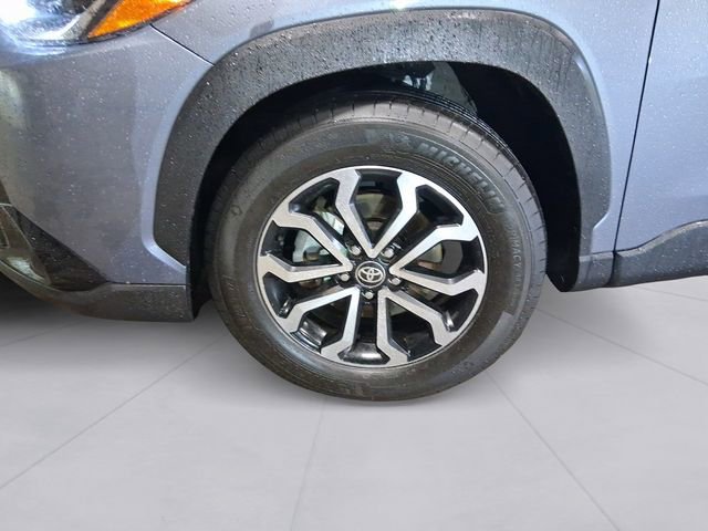 Used 2024 Toyota Corolla Cross AWD Hybrid image 9
