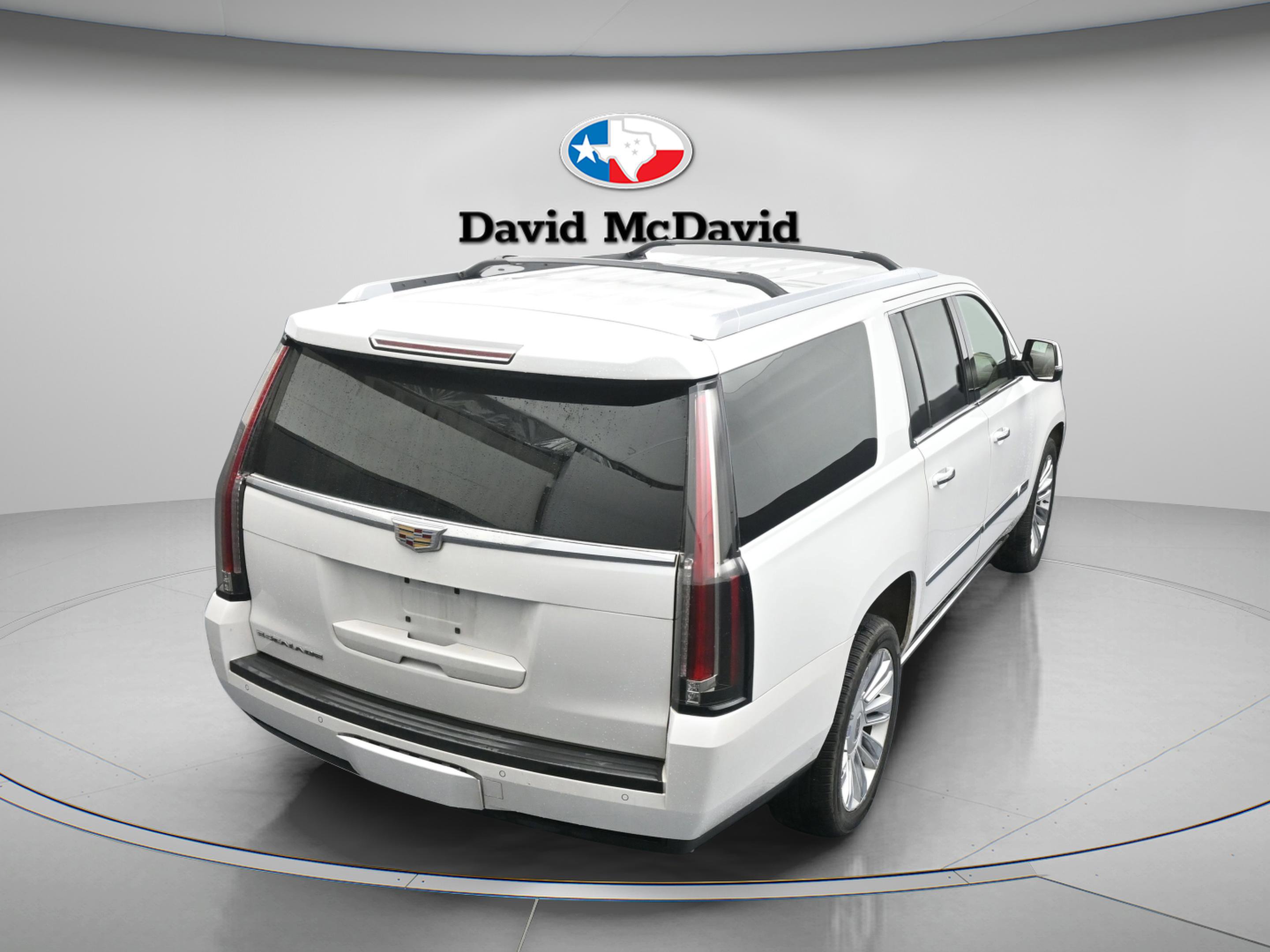 Used 2016 Cadillac Escalade ESV Platinum AWD/4WD image 46