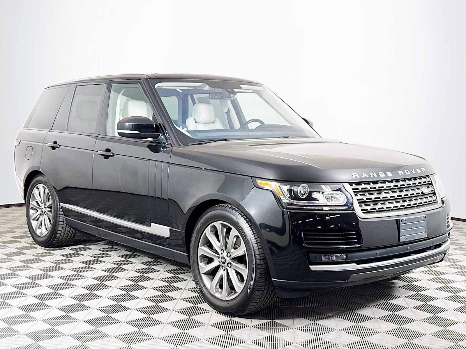 Used 2016 Land Rover Range Rover AWD/4WD image 3