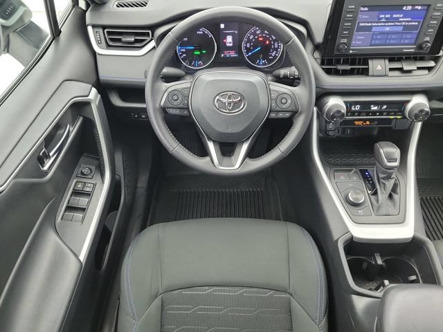 Used 2022 Toyota RAV4 SE AWD/4WD image 17