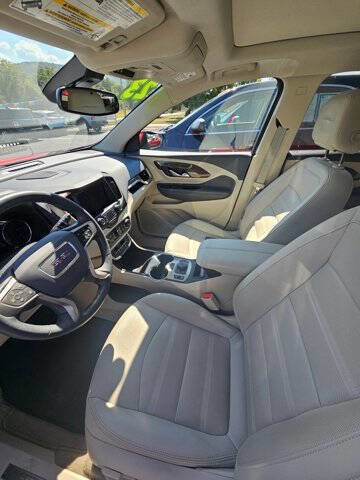 Used 2023 GMC Terrain Denali AWD/4WD image 9