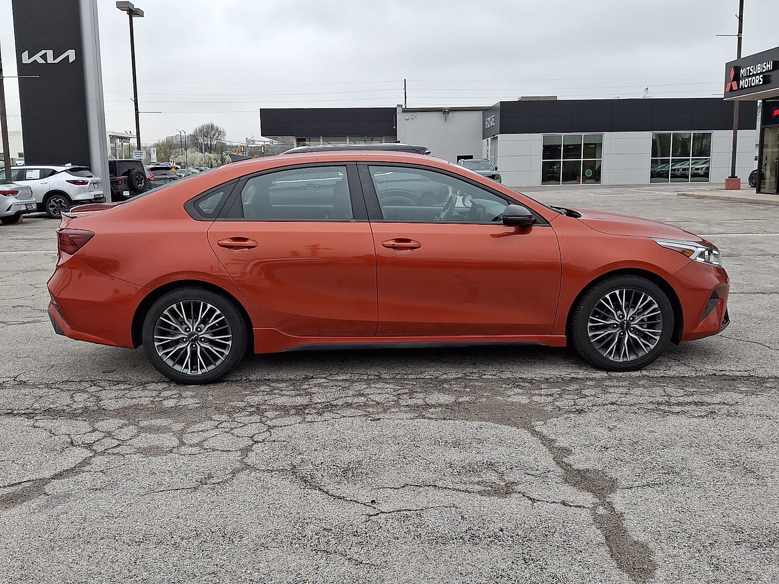 Used 2023 Kia Forte GT-Line image 8