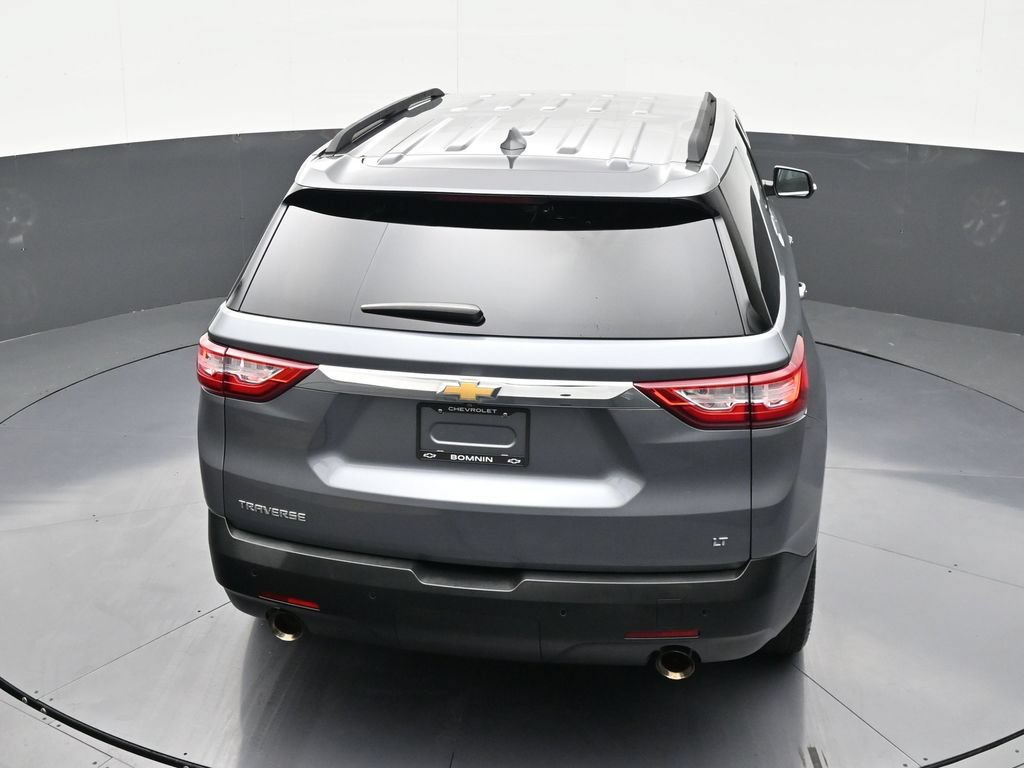 Used 2021 Chevrolet Traverse LT FWD image 15