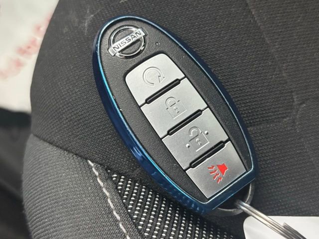 Used 2019 Nissan Kicks SV image 28