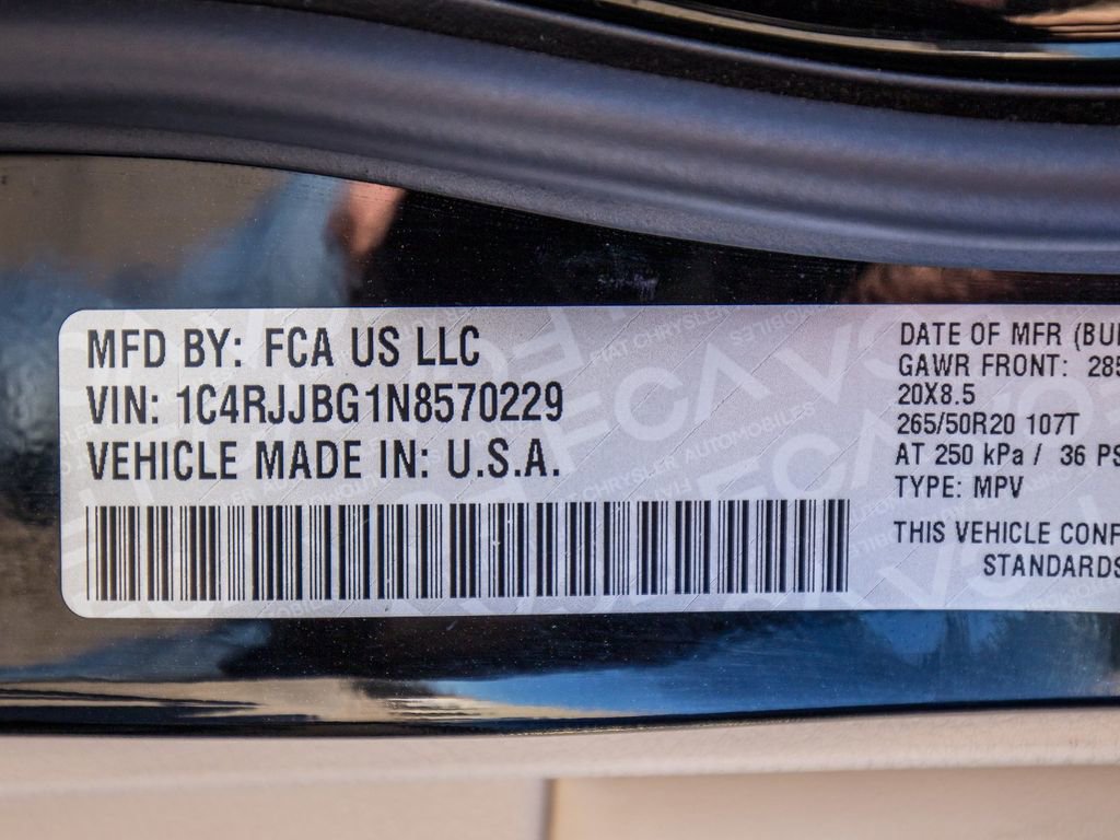 Used 2022 Jeep Grand Cherokee L Limited image 37