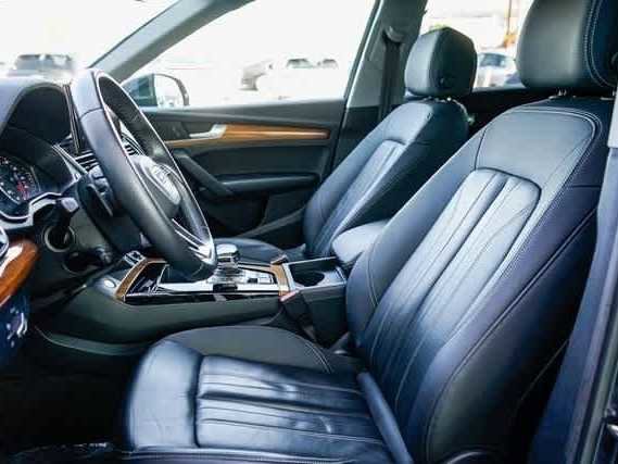 Used 2023 Audi Q5 2.0T Premium w/ Convenience Package image 17