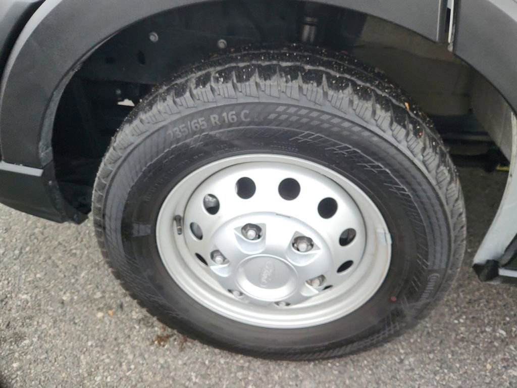 Used 2023 Ford Transit 350 XL image 21