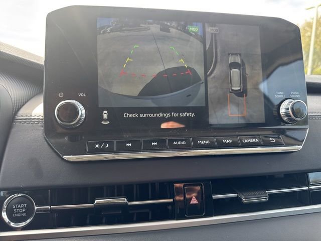 Used 2024 Mitsubishi Outlander SE image 14