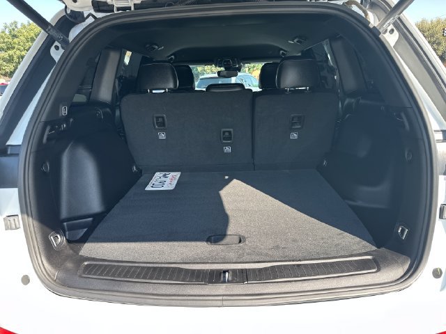 Used 2024 Jeep Grand Cherokee Altitude AWD/4WD image 25