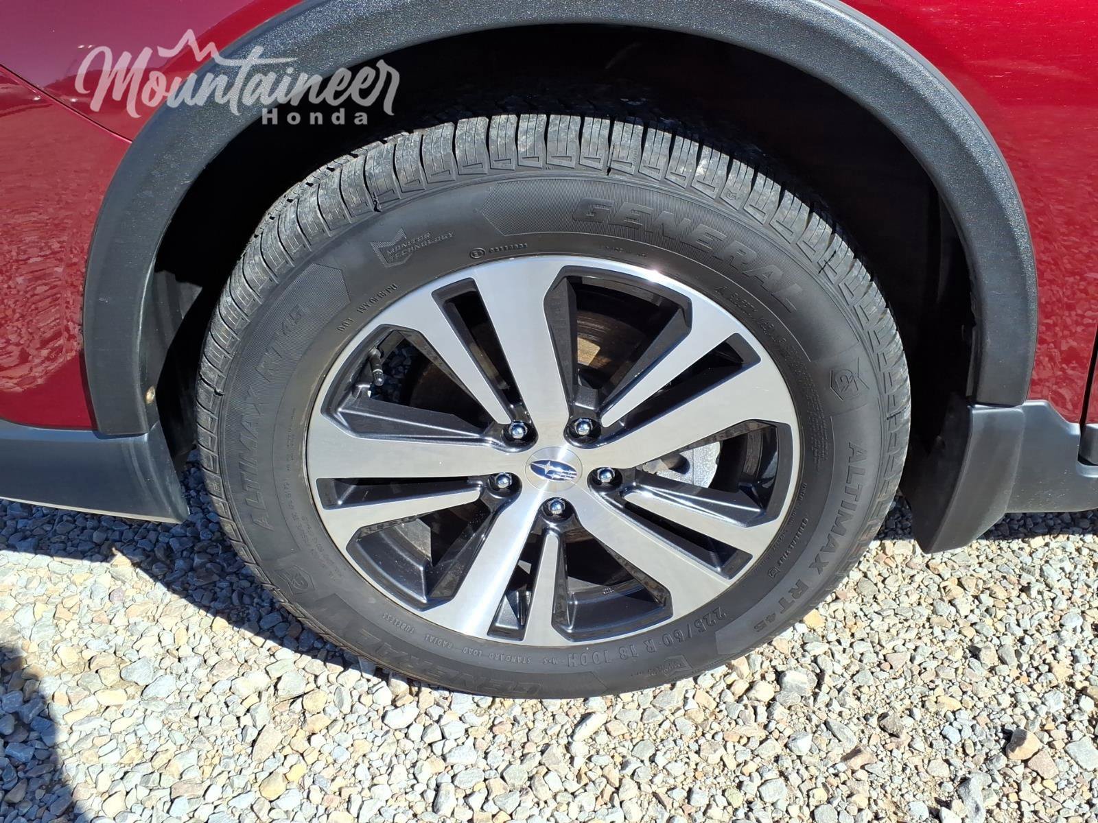 Used 2018 Subaru Outback 2.5i Limited AWD/4WD image 9