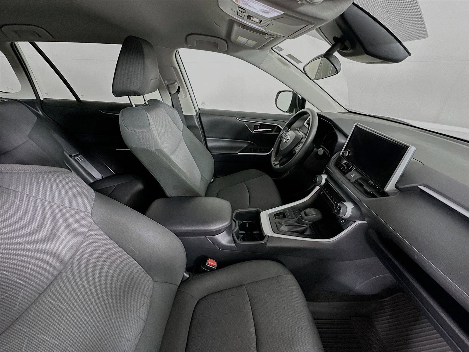 Certified 2025 Toyota RAV4 XLE image 26