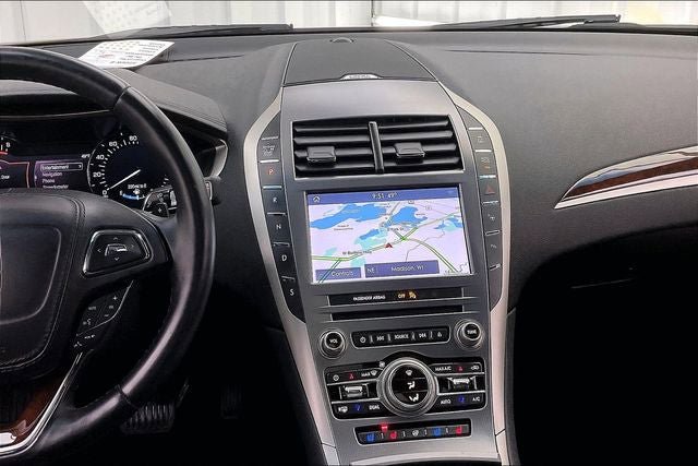 Used 2020 Lincoln MKZ Reserve w/ Luxury Package FWD image 6