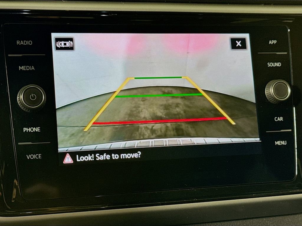 Used 2022 Volkswagen Atlas SE image 11