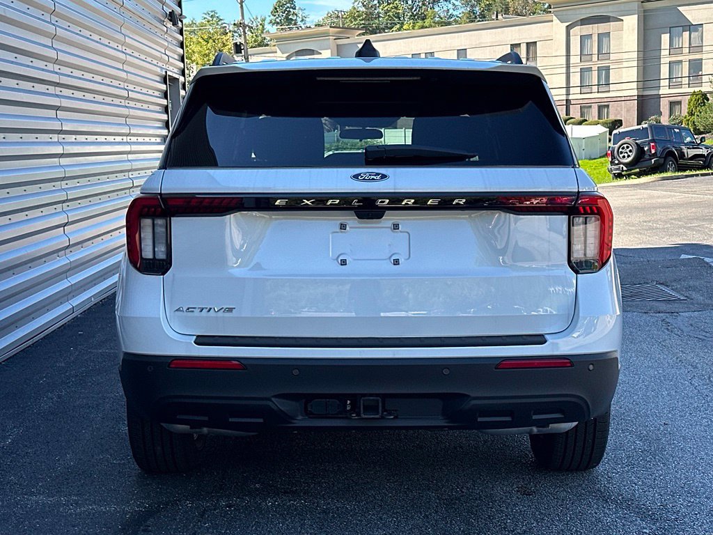 New 2027 Ford Explorer Active AWD/4WD image 5