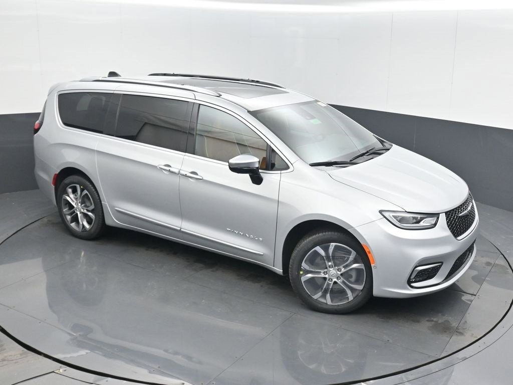New 2026 Chrysler Pacifica Pinnacle image 39