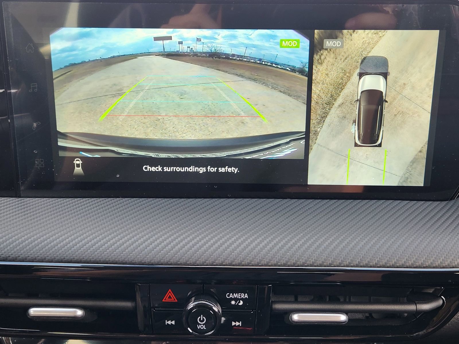 New 2026 Nissan Kicks SR image 18