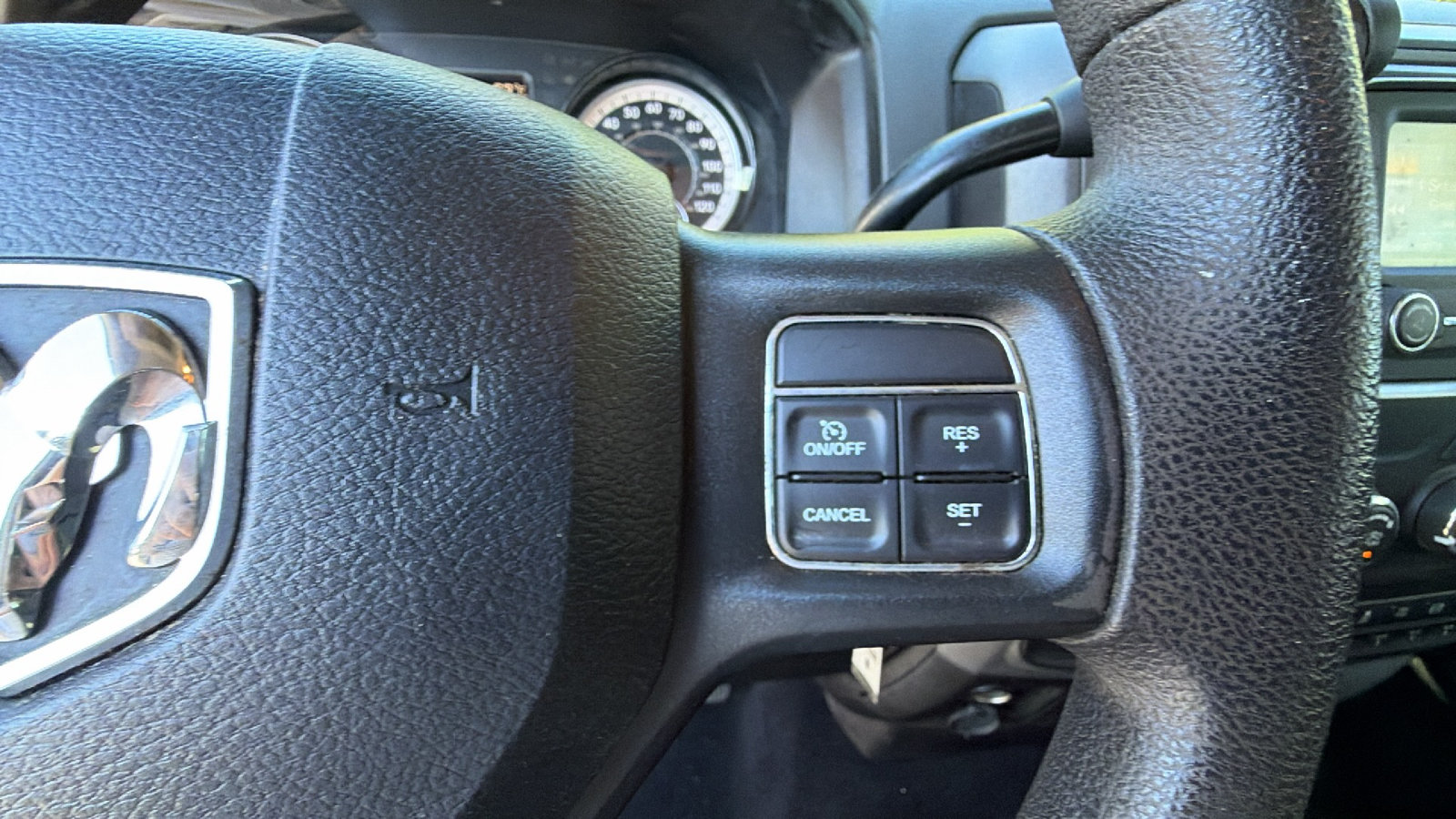 Used 2018 RAM 2500 Tradesman w/ Chrome Appearance Group AWD/4WD image 29