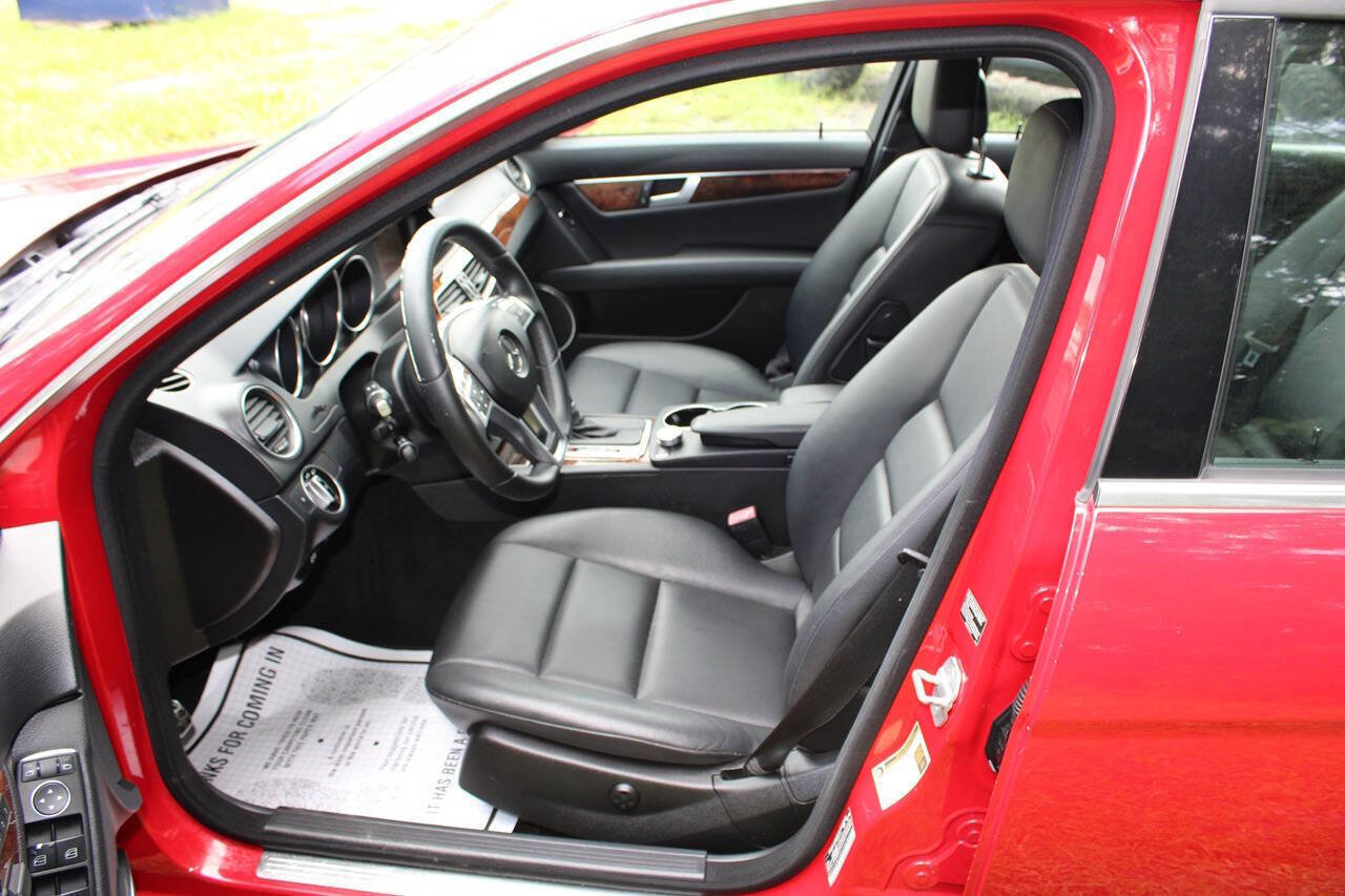 Used 2014 Mercedes-Benz C 300 4MATIC Sedan image 16