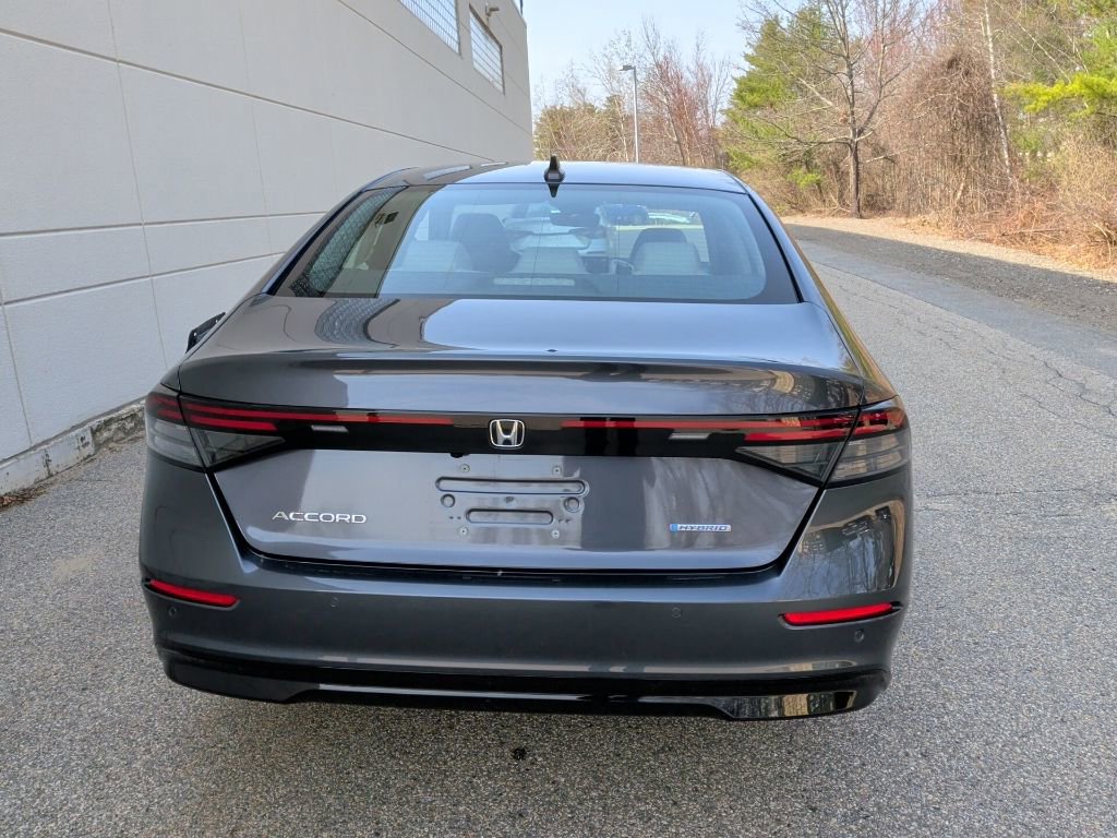 Used 2023 Honda Accord EX-L image 8
