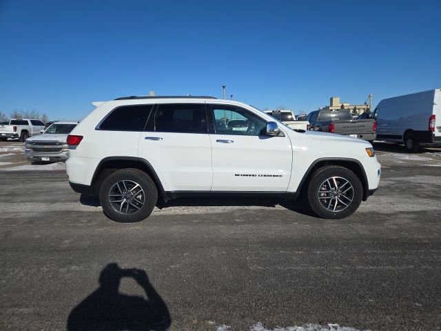 Used 2022 Jeep Grand Cherokee Limited image 1