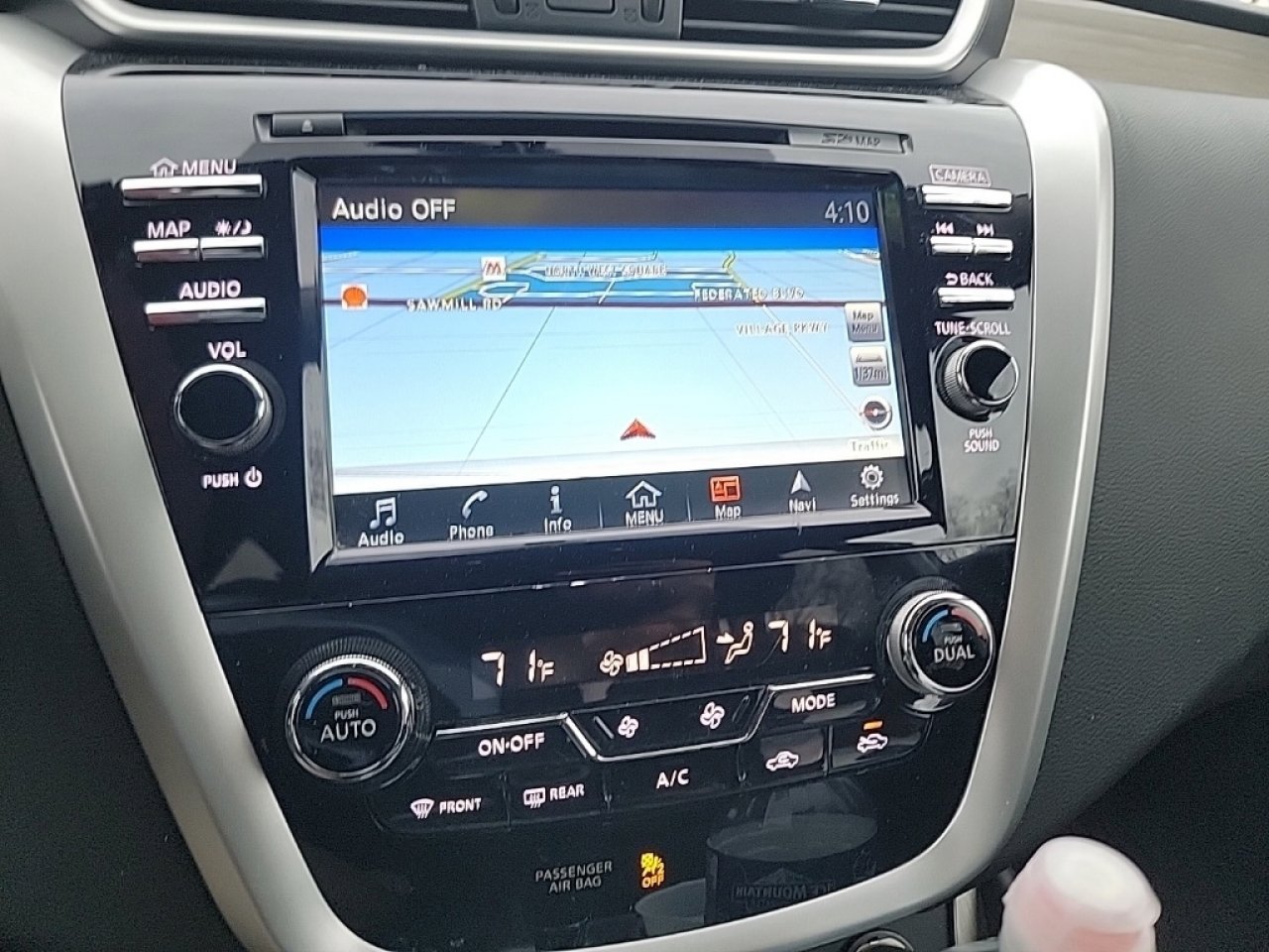 Used 2017 Nissan Murano SV image 14