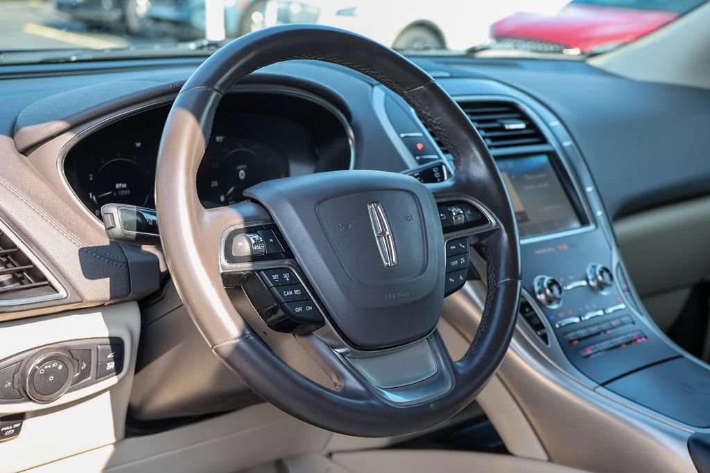Used 2020 Lincoln Nautilus Premier w/ Equipment Group 101A AWD/4WD image 32