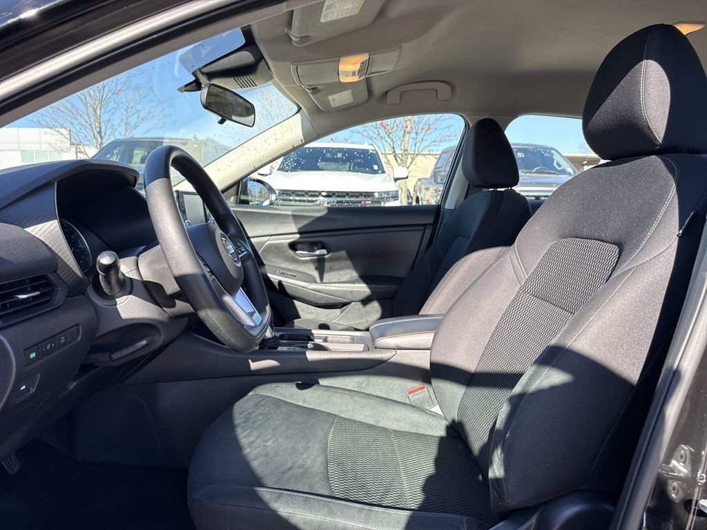 Used 2023 Nissan Sentra S image 11