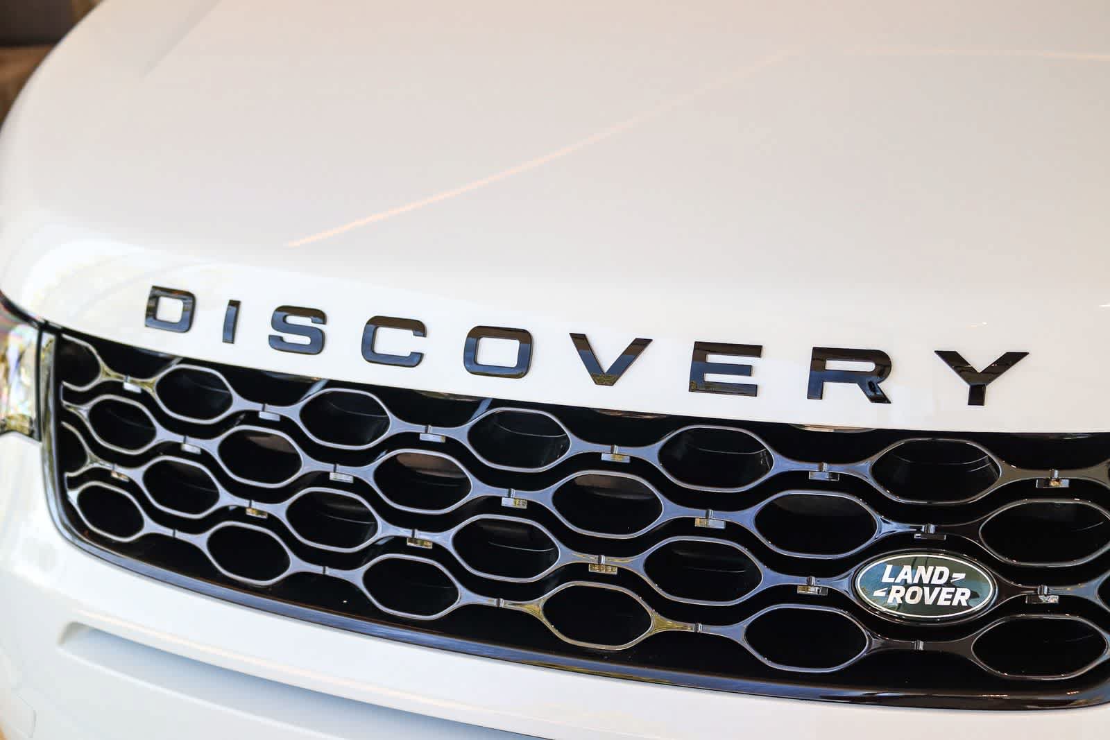 New 2026 Land Rover Discovery Sport Landmark AWD/4WD image 9