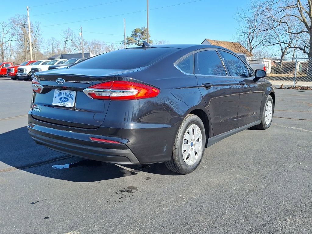 Used 2020 Ford Fusion S image 21