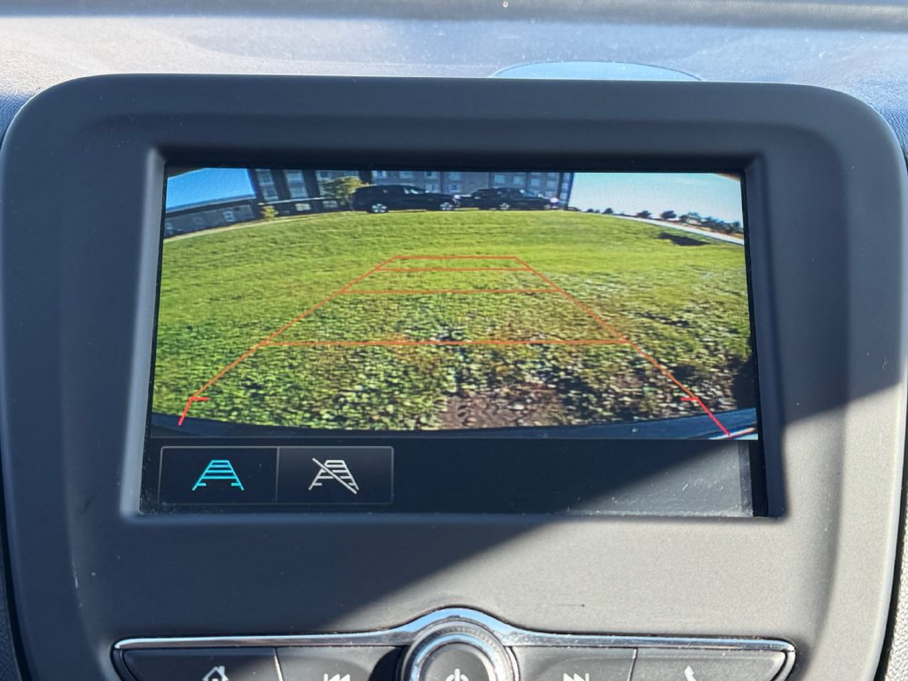 Used 2018 Chevrolet Equinox LT AWD/4WD image 22