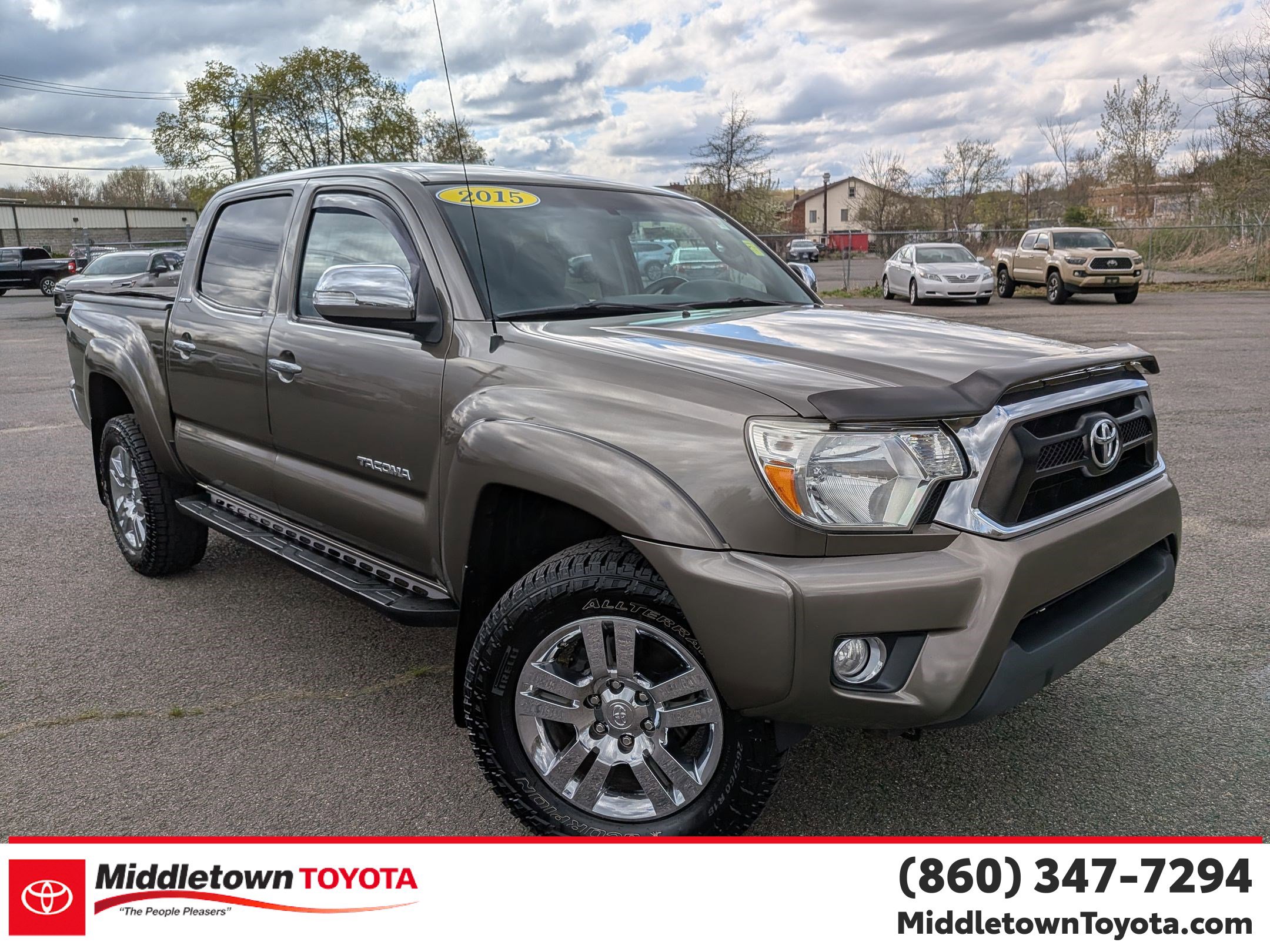 Used 2015 Toyota Tacoma 4x4 Double Cab w/ Limited Package image 1