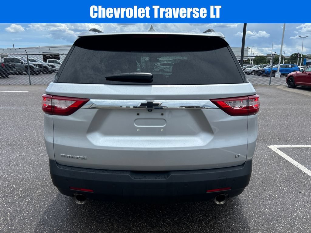 Used 2020 Chevrolet Traverse LT FWD image 7