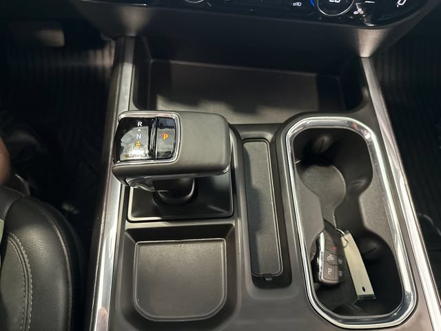 Used 2024 Chevrolet Silverado 1500 LTZ AWD/4WD image 24