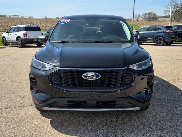 Used 2023 Ford Escape Active image 33