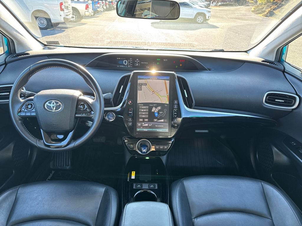 Used 2020 Toyota Prius Prime XLE image 12